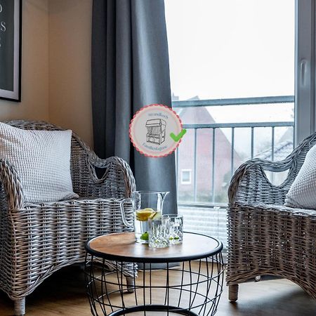 בוסום Kuestenkojen Mit 4 Ferienwohnungen Fuer 1 Bis 8 Pers Mit Diversen Schlafzimmern, Garten Oder Balkon מראה חיצוני תמונה